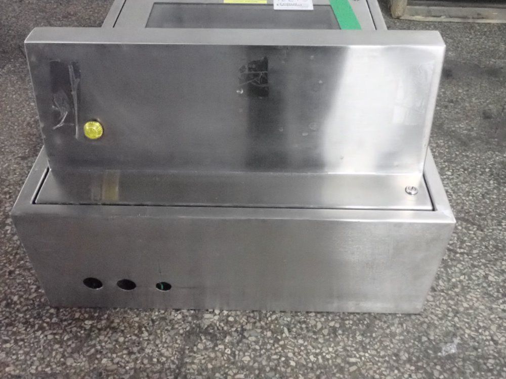 Wyeth Control/monitor