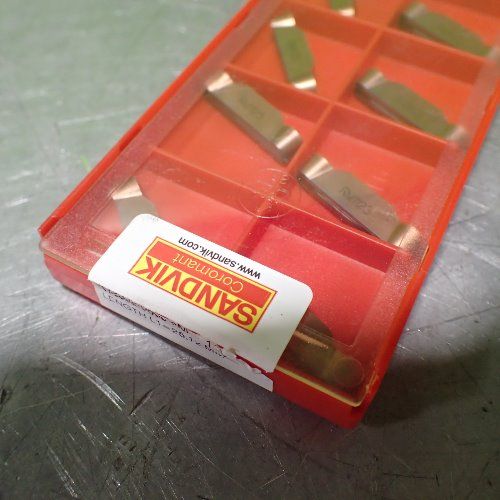 Sandvik 10 Sandvik N123j20600rm 1125 12 Solid Carbide Insert For Profiling 