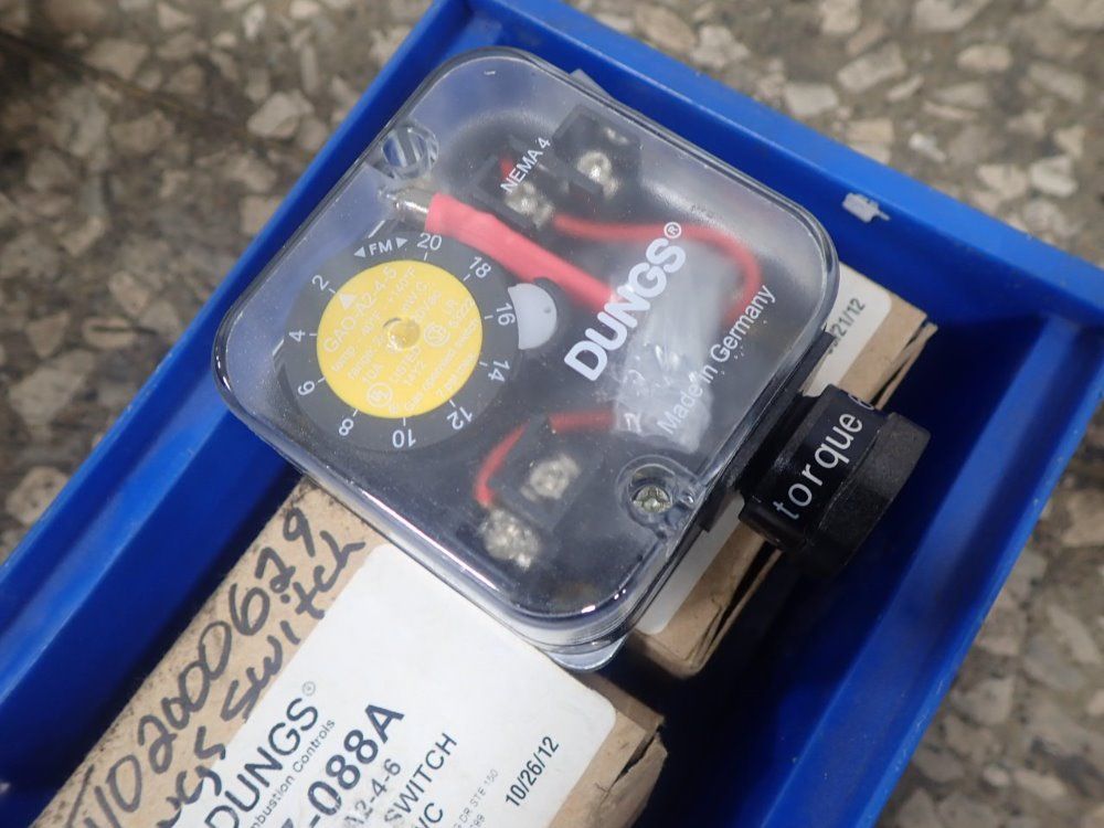 Dngs Pressure Switches