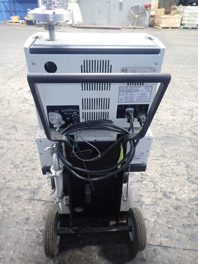 Varian H979 Elium Leak Detector - 979