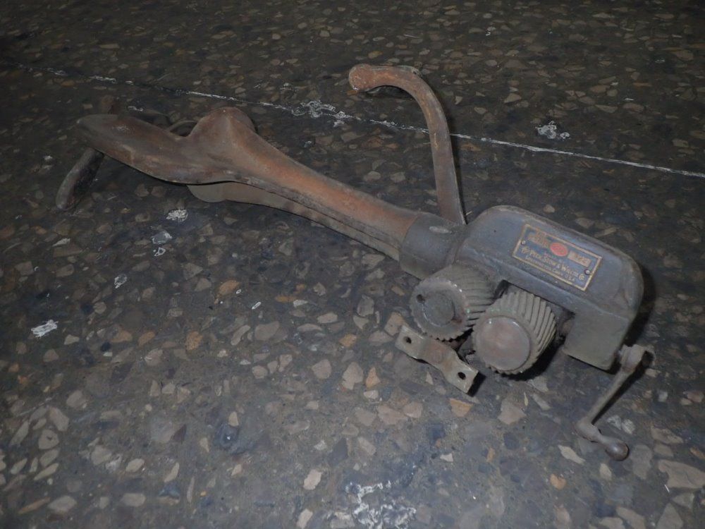 Pexto Circle Shear/roll Former