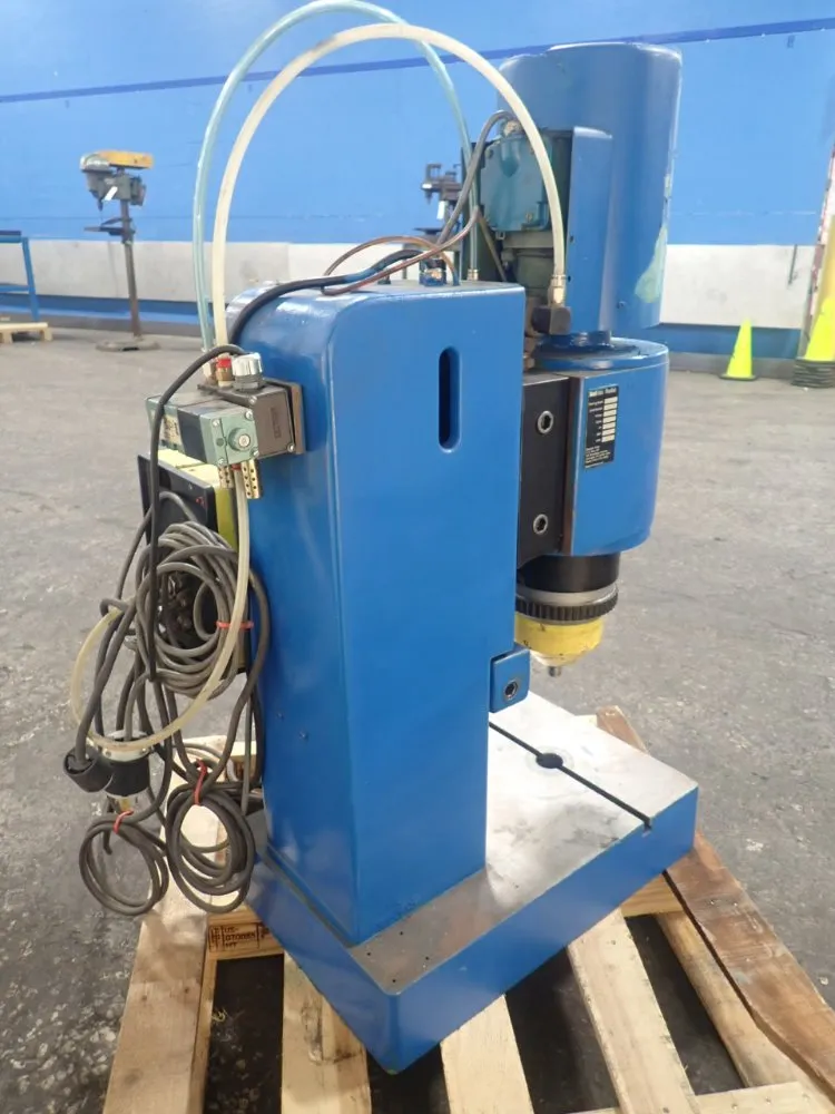 Baltec/bracker Orbital Riveter