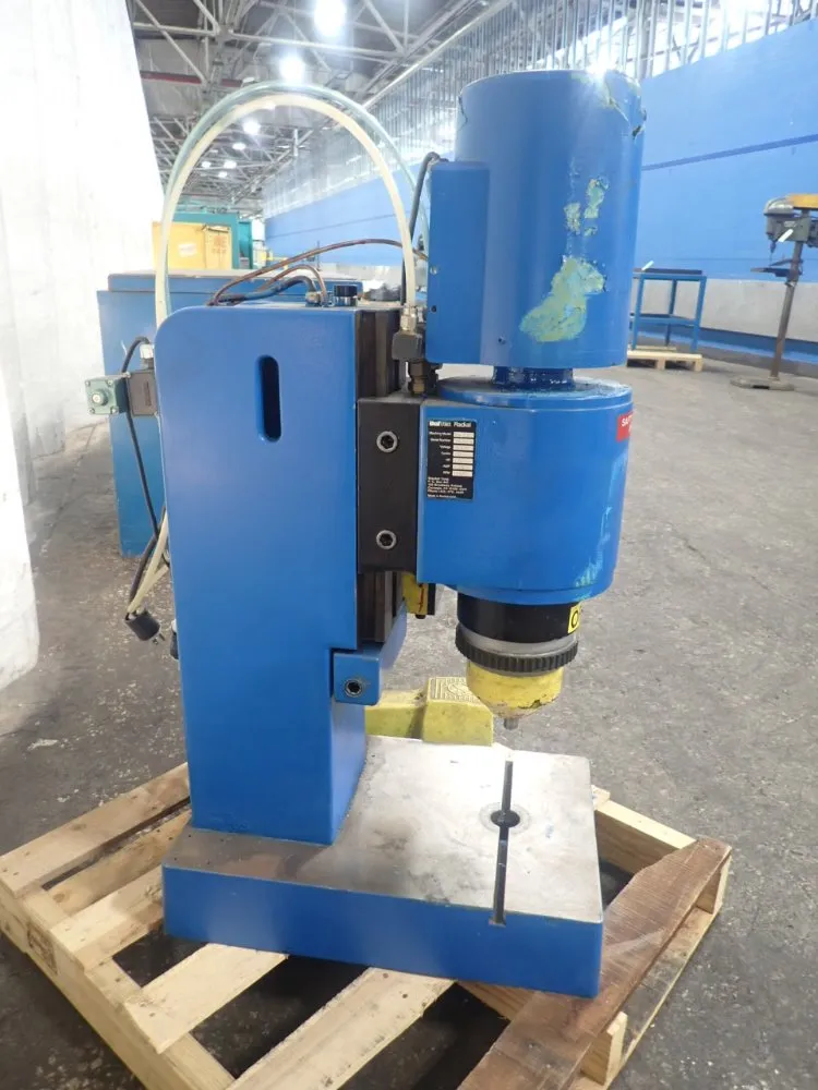 Baltec/bracker Orbital Riveter