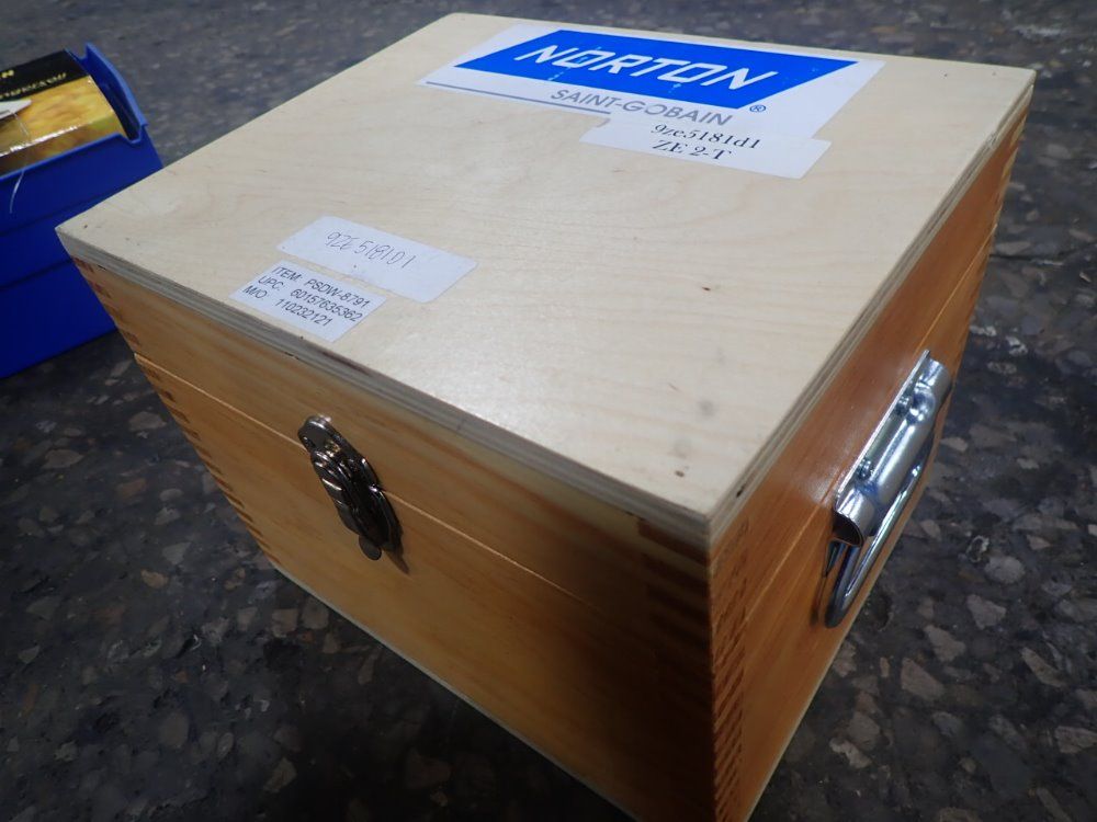 Saint-gobain Tooling