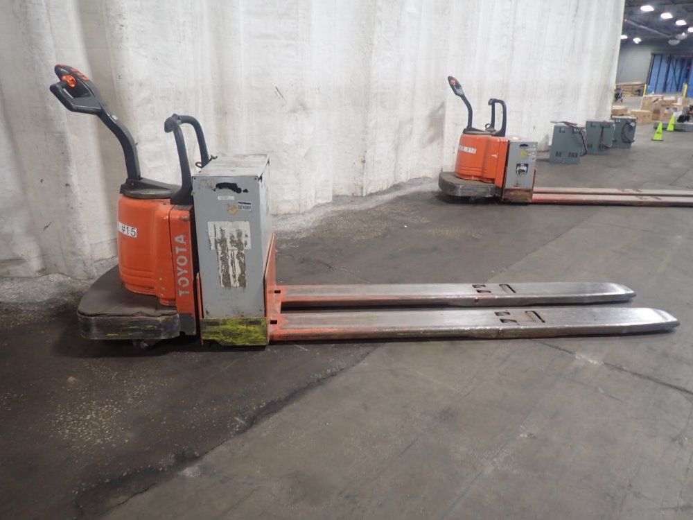 Toyota Electric Pallet Jack
