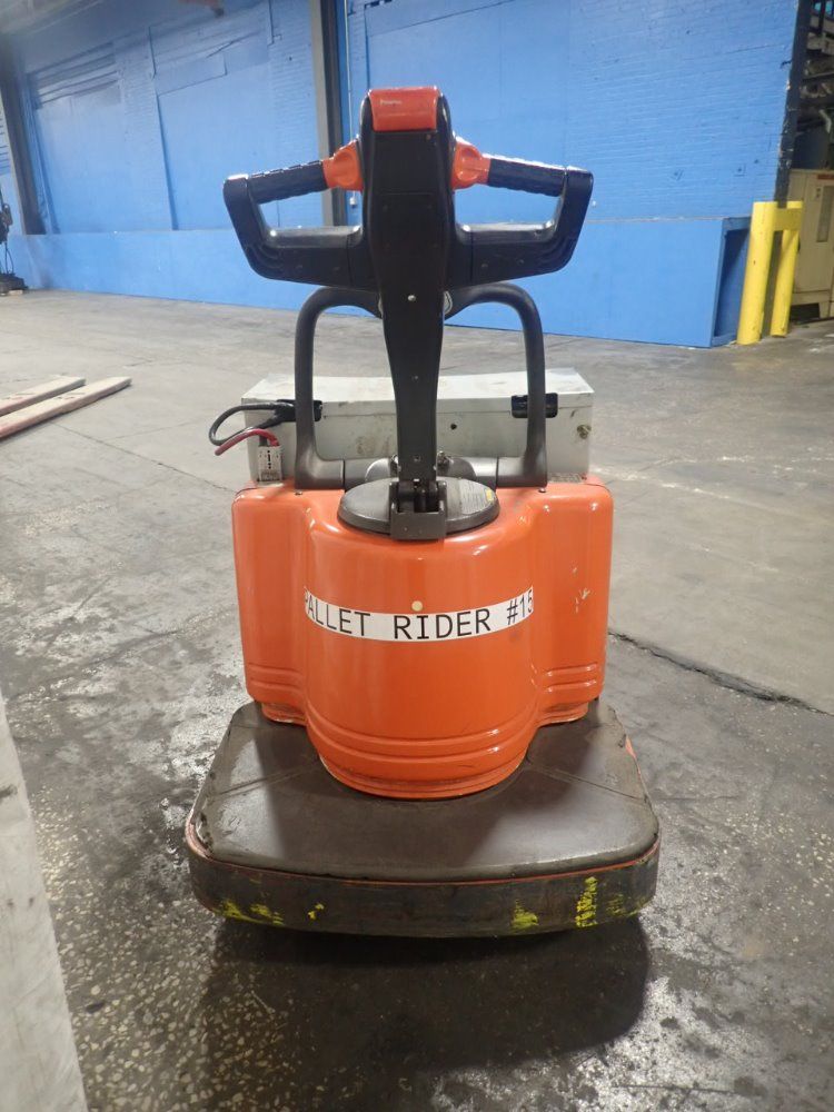 Toyota Electric Pallet Jack