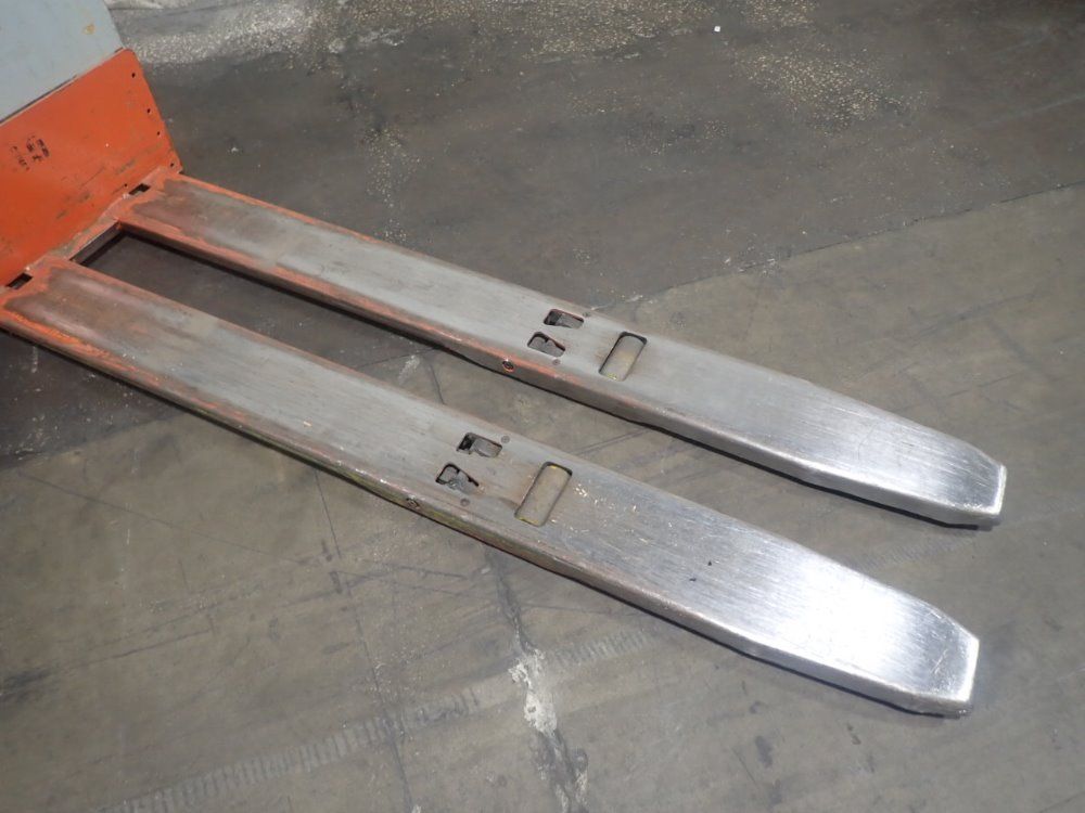 Toyota Electric Pallet Jack