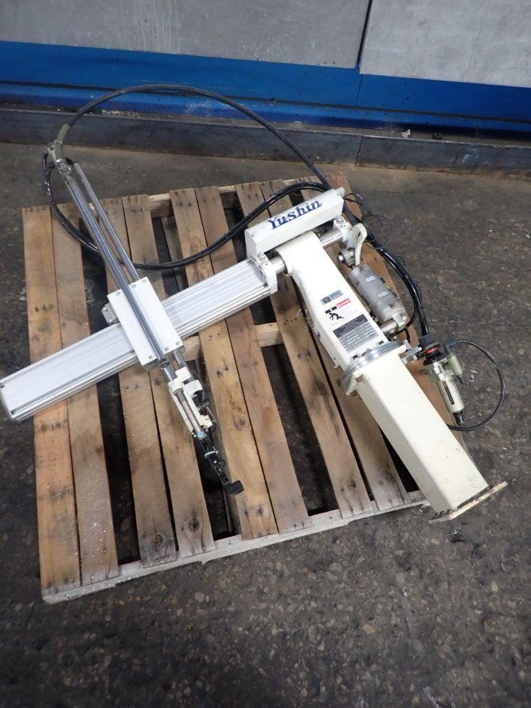 Yushin Pick-n-place Robot