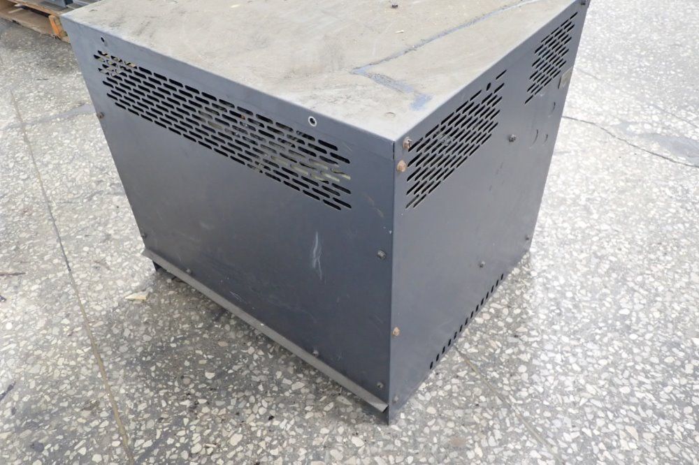 Yuasa Gbc Inc Battery Charger