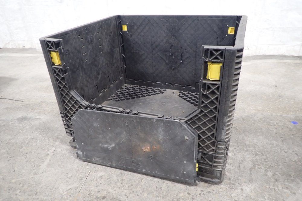 Airtek Products Collapsible Plastic Crate