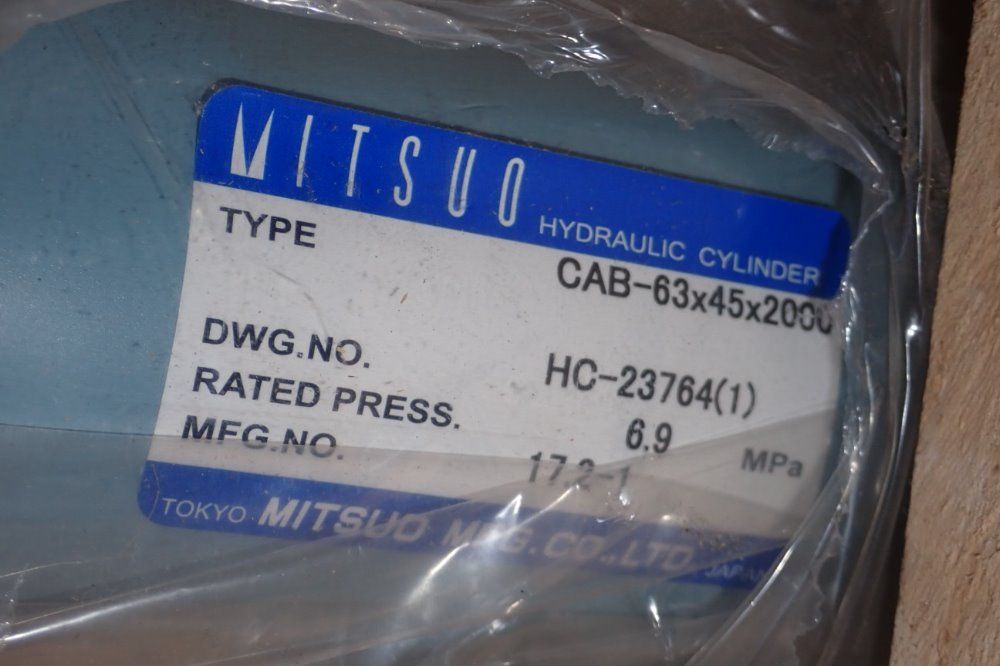 Mitsuo Cylinder