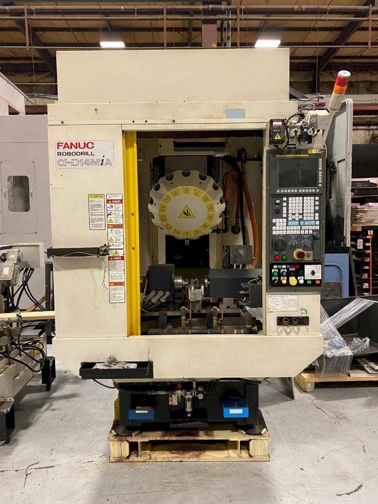 Fanuc 19" X 19" Robodrill A-d14mia Cnc Vmc - A-d14mia