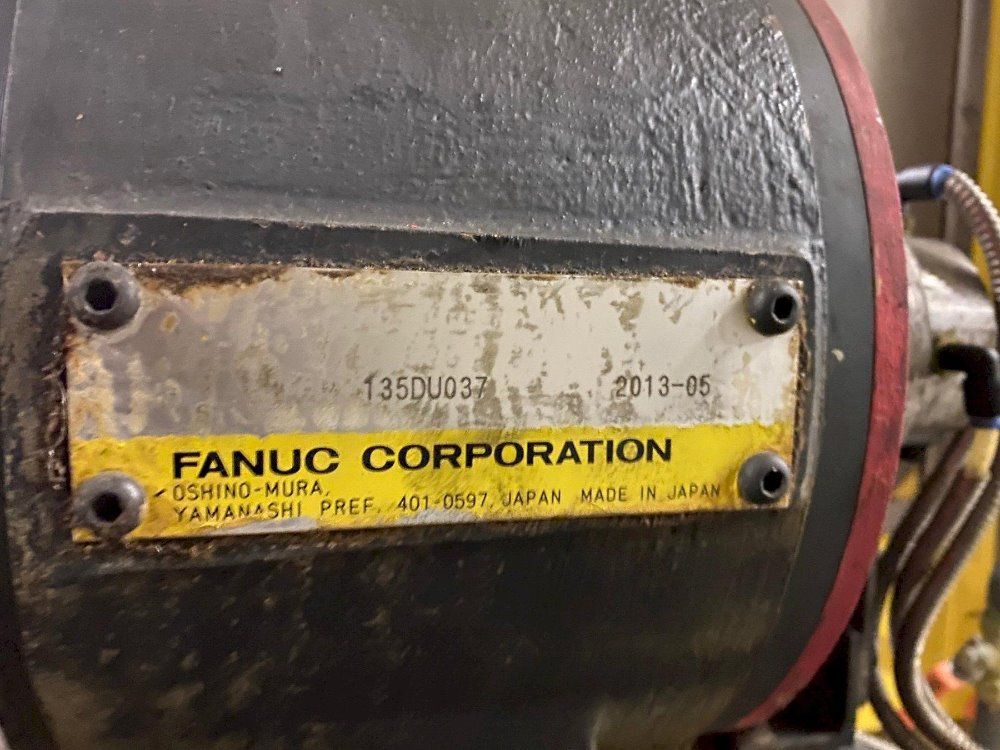 Fanuc 19" X 19" Robodrill A-d14mia Cnc Vmc - A-d14mia