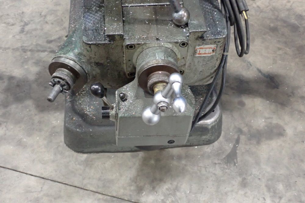 Bridgeport 43"x9" Vertical Mill - 2831237