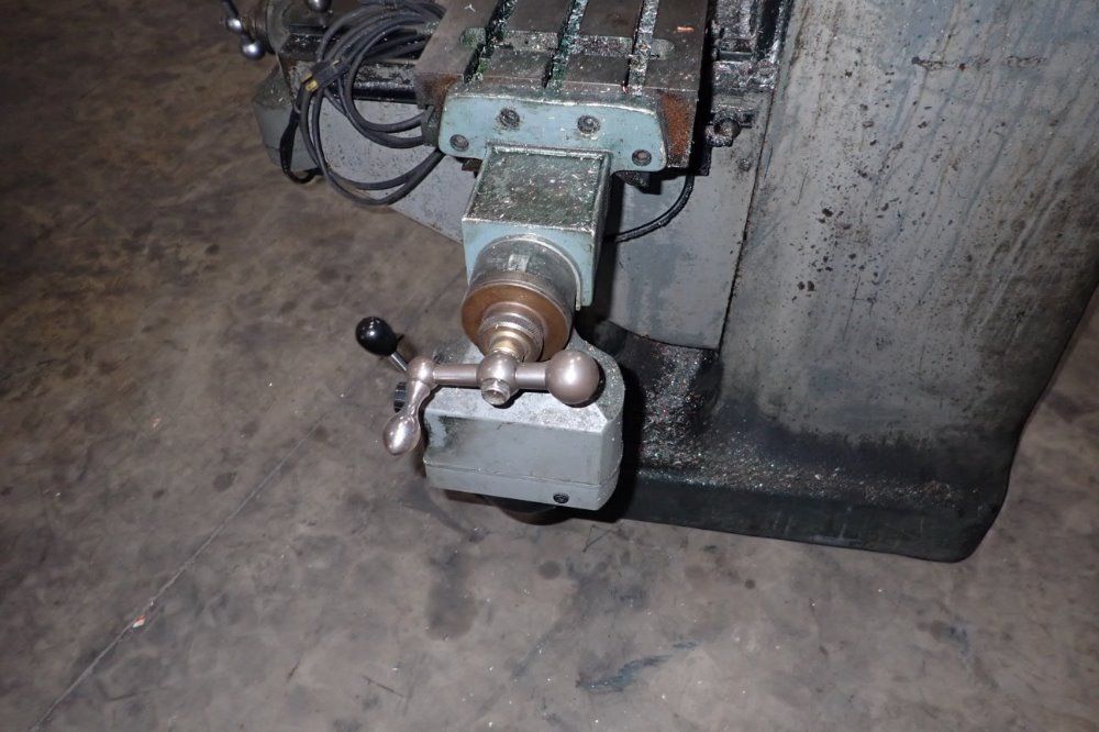 Bridgeport 43"x9" Vertical Mill - 2831237