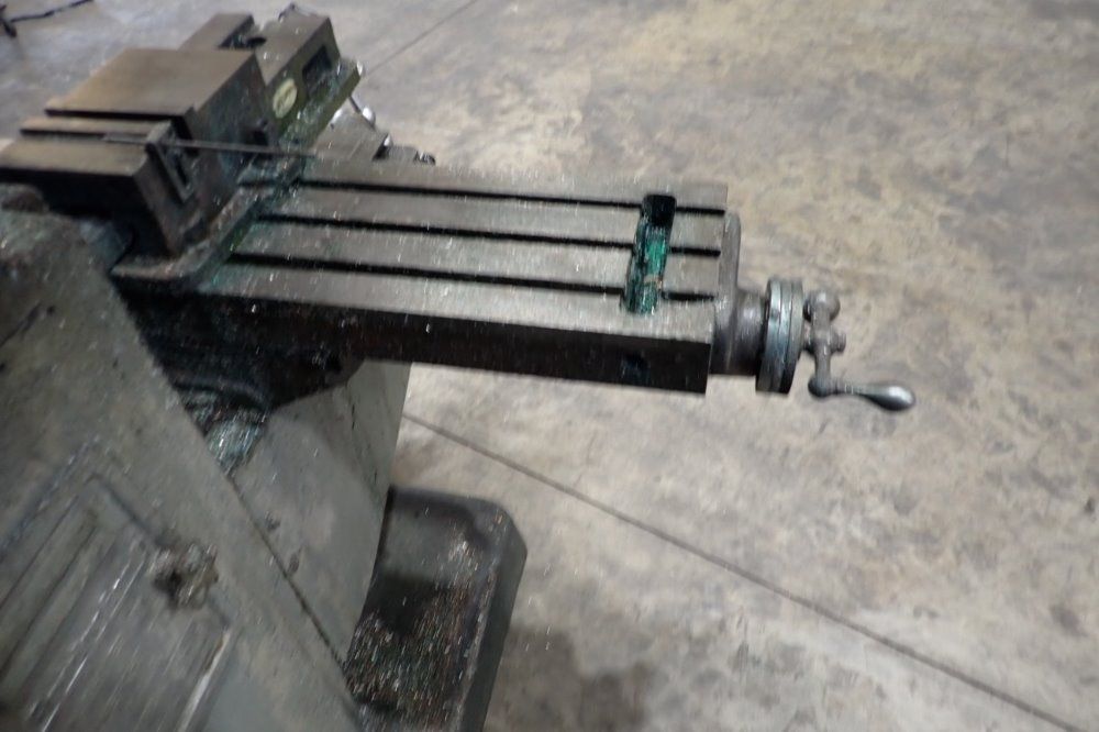 Bridgeport 43"x9" Vertical Mill - 2831237