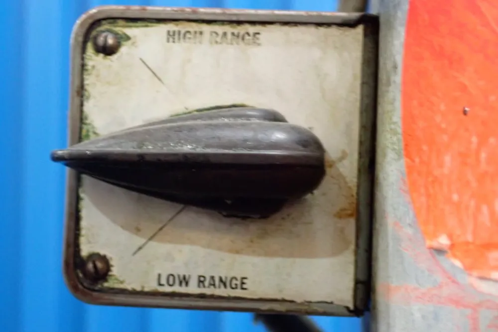 Bridgeport 43"x9" Vertical Mill - 2831237