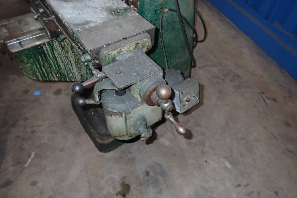 Bridgeport 43"x9" Vertical Mill - 2831237