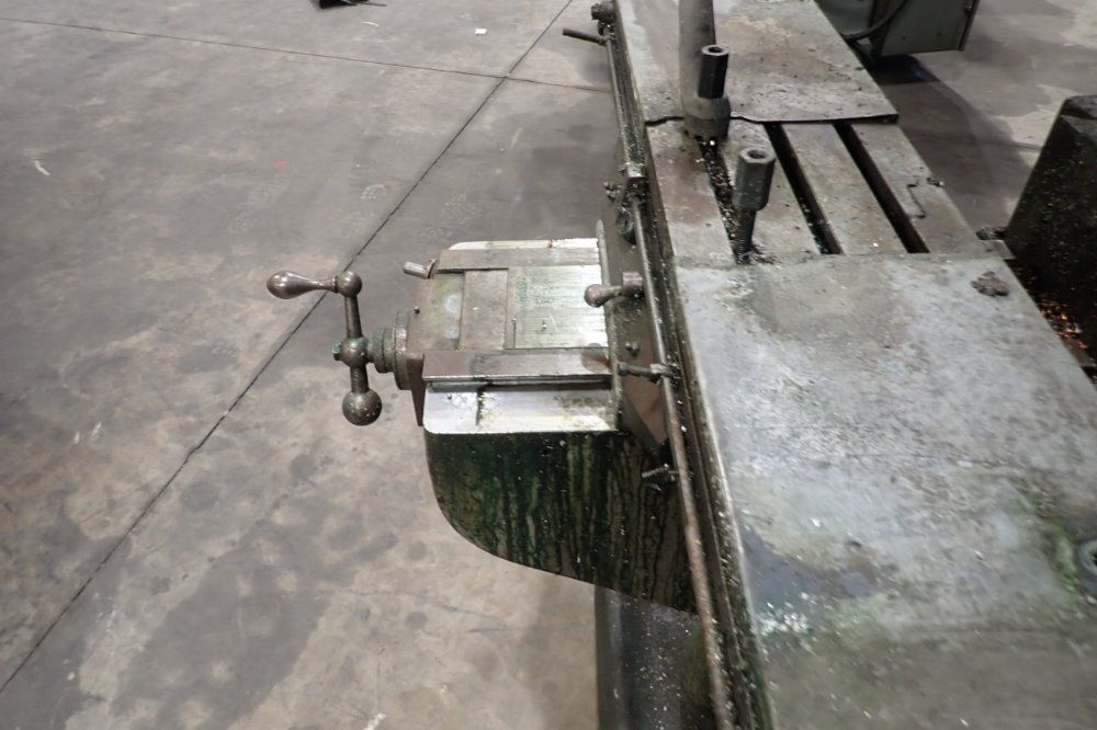 Bridgeport 43"x9" Vertical Mill - 2831237