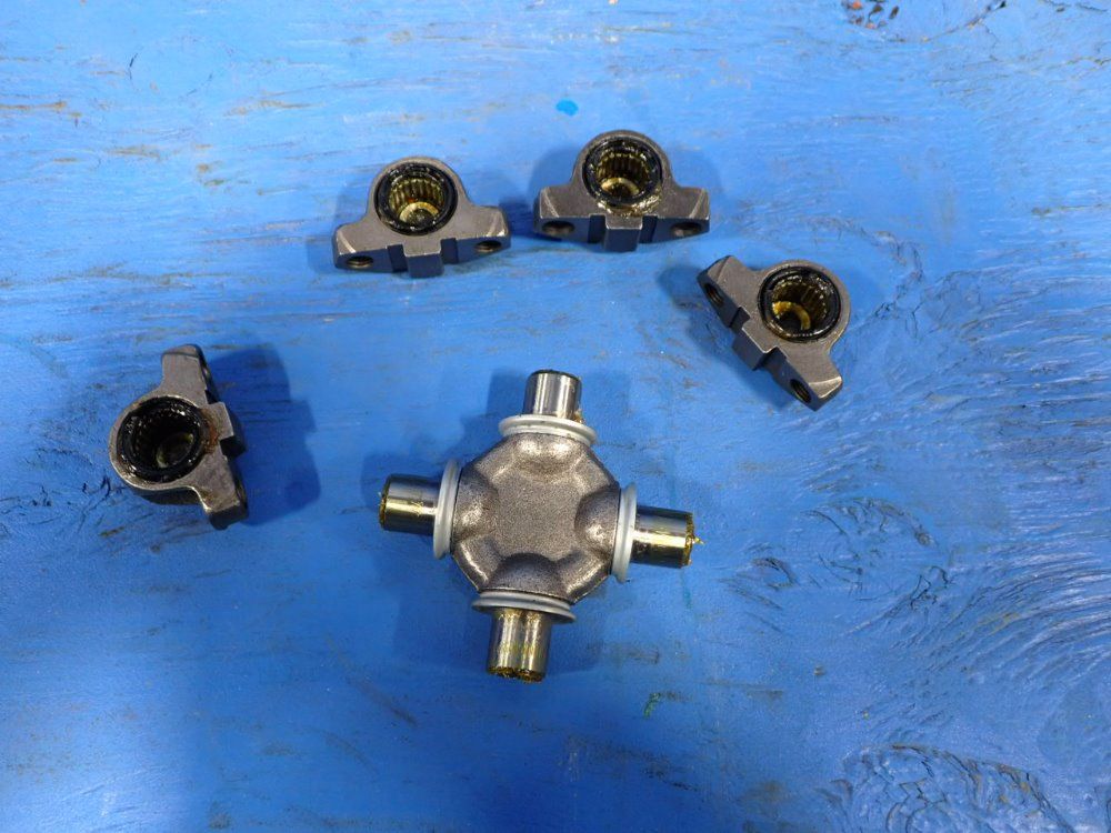 Unisource U-joint-kit - Nb7az/00