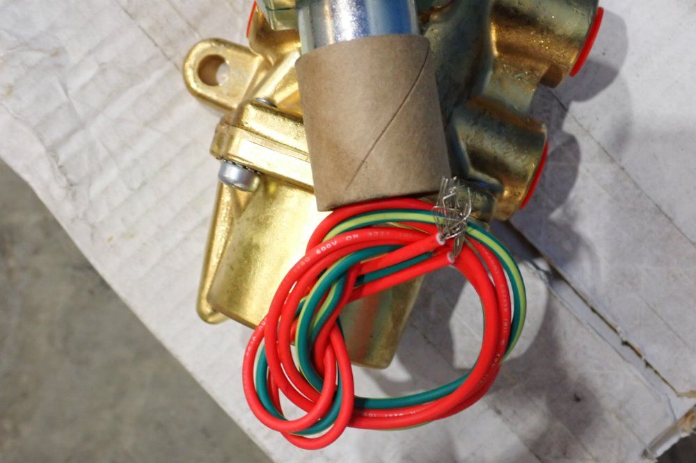 Asco Red-hat 3/8 Valve - 8344g072