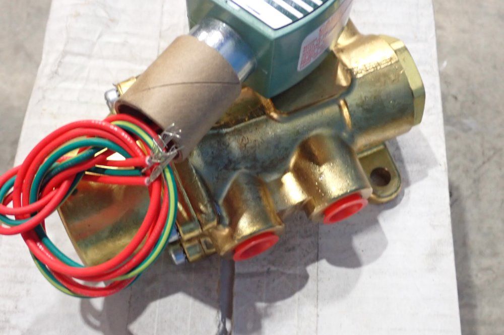 Asco Red-hat 3/8 Valve - 8344g072