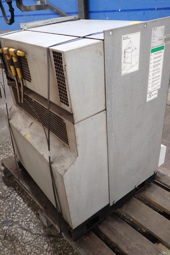 Abb Irc5 M2004 Robot Control - Irc5 M2004