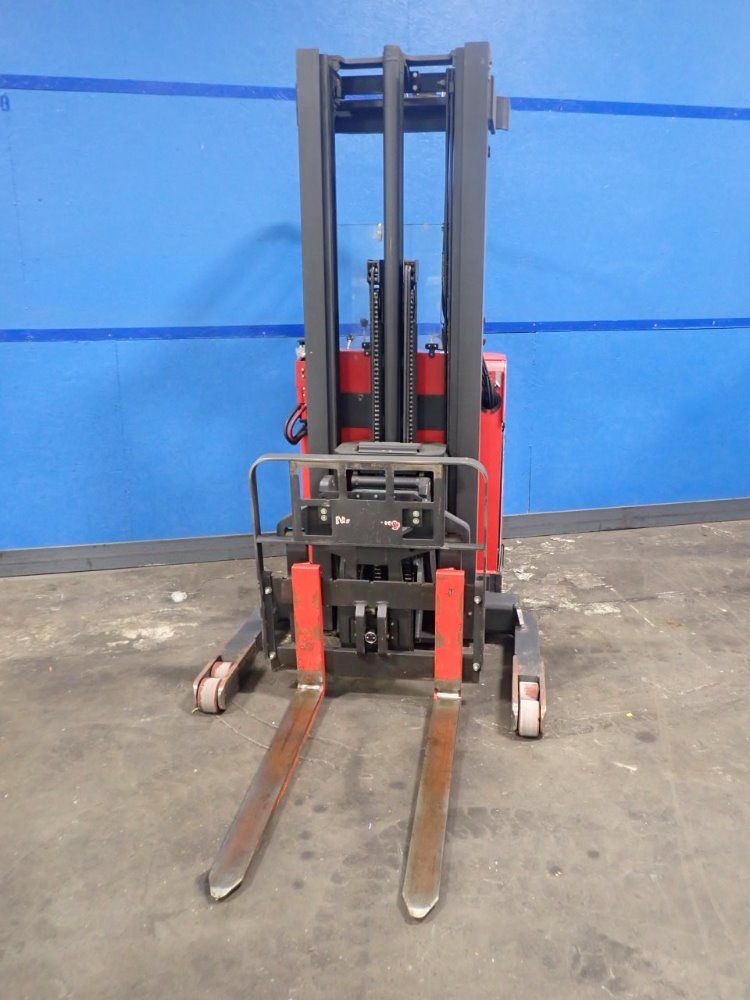 Raymond 3000 Lbs 20i-r30tt Electric Lift - 20i-r30tt