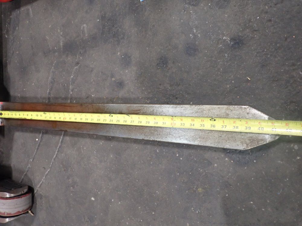 Raymond 3000 Lbs 20i-r30tt Electric Lift - 20i-r30tt