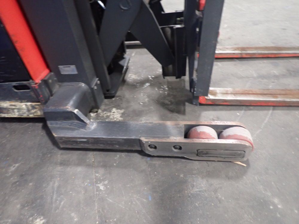 Raymond 3000 Lbs 20i-r30tt Electric Lift - 20i-r30tt