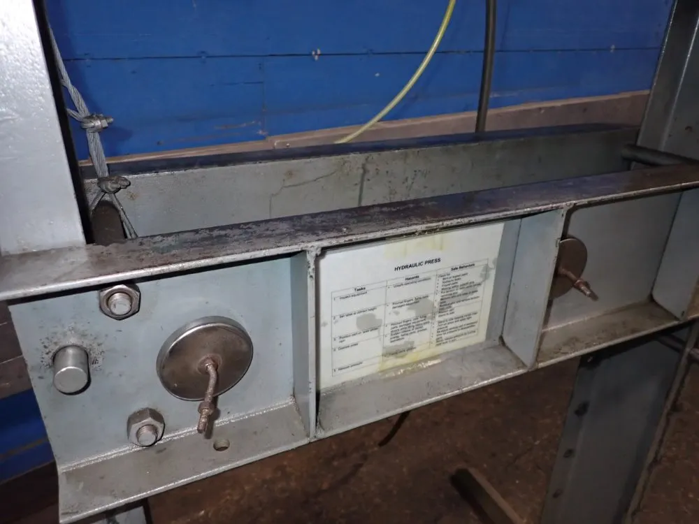 Dake H-frame Hydraulic Press