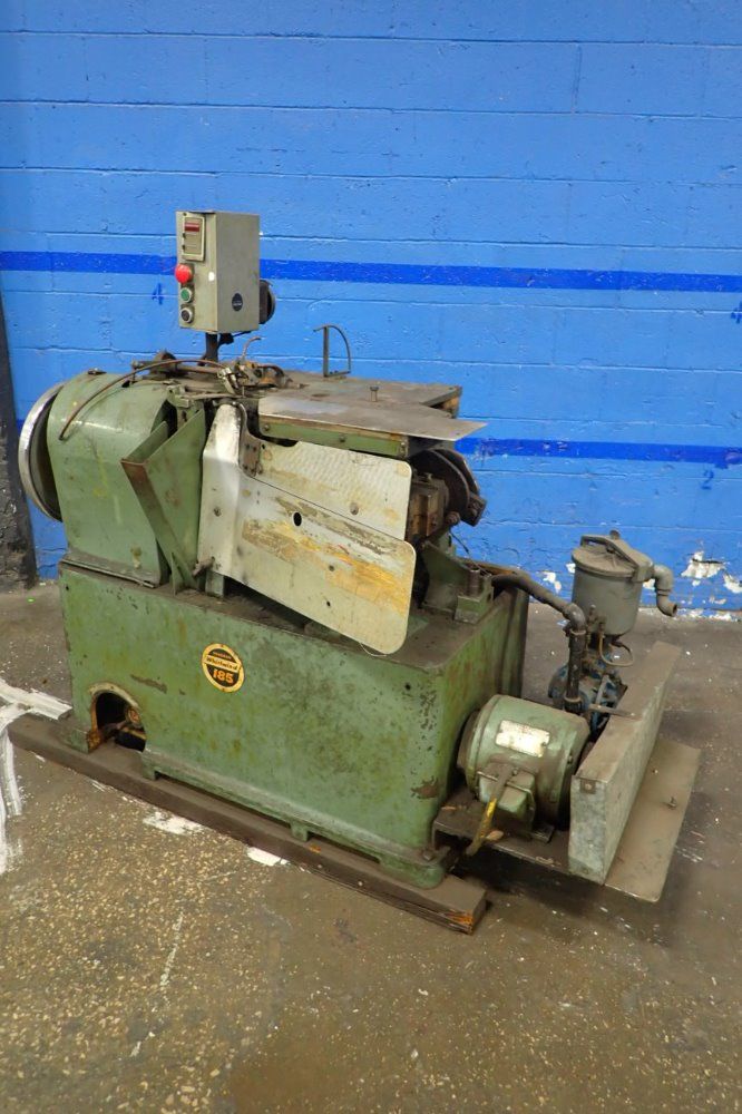 Graeber Hang Tag Strinder