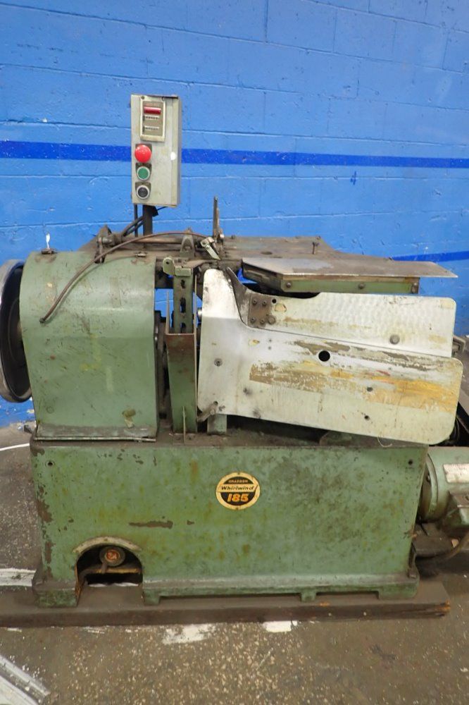 Graeber Hang Tag Strinder