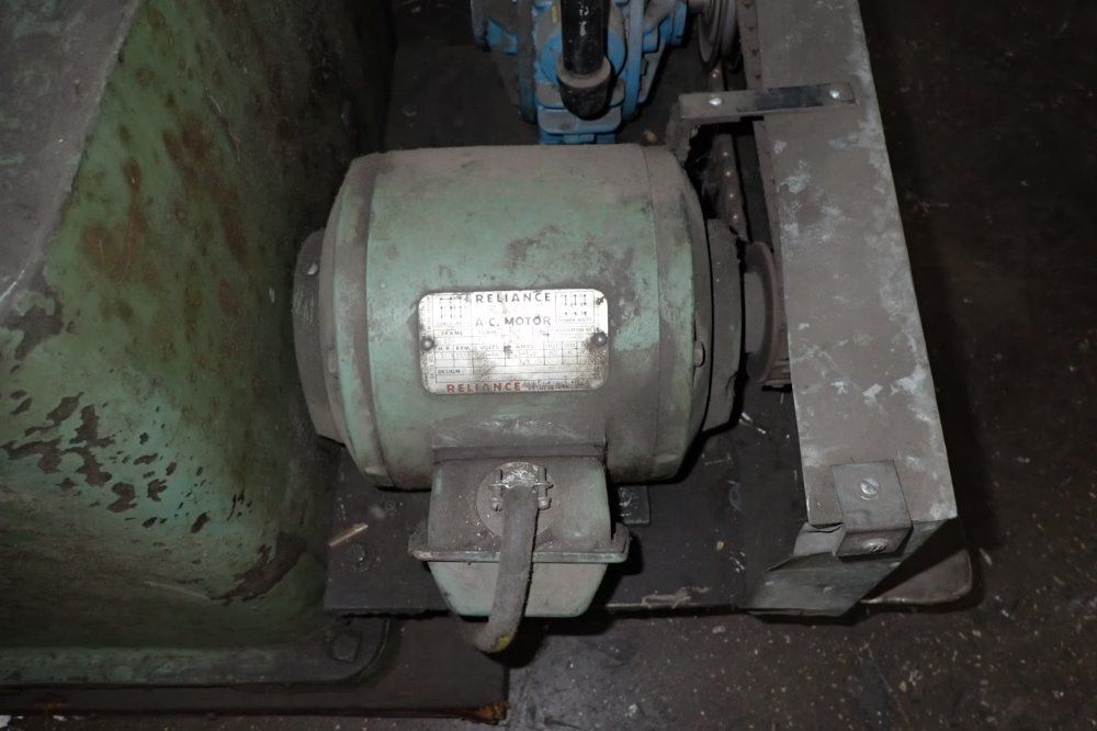 Graeber Hang Tag Strinder