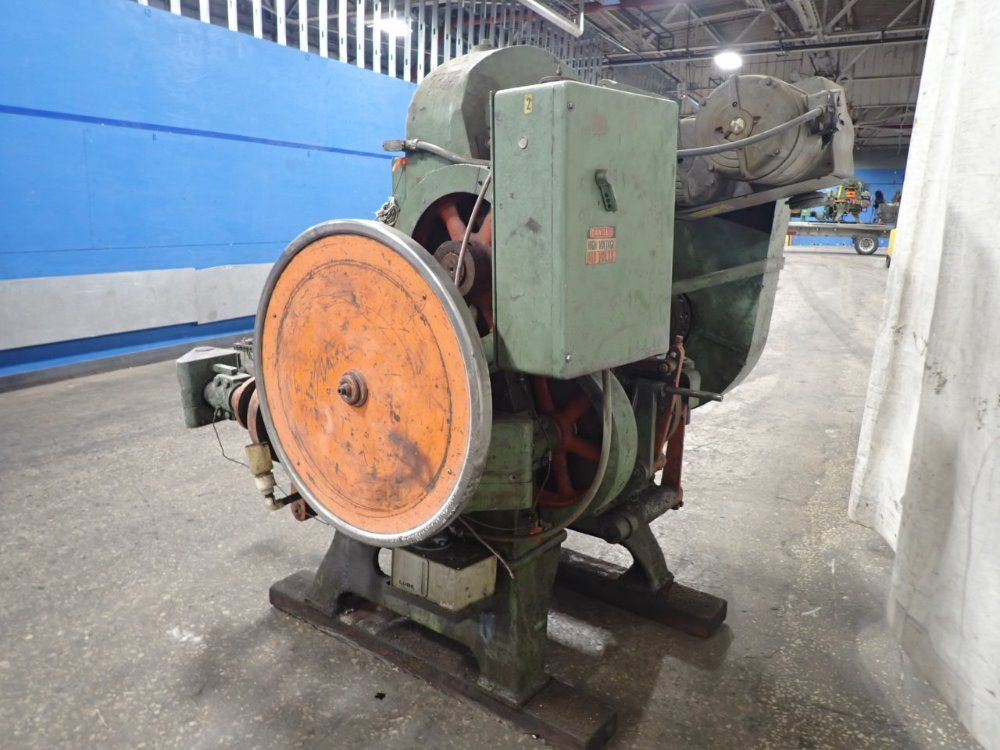 Baird Fourslide Wire Former