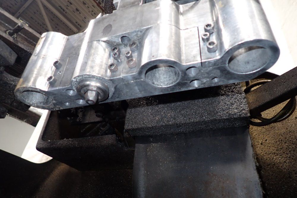 Milltronics/partner 12" X 40" Table Partner I/1e Cnc Vmc - Partner I/1e