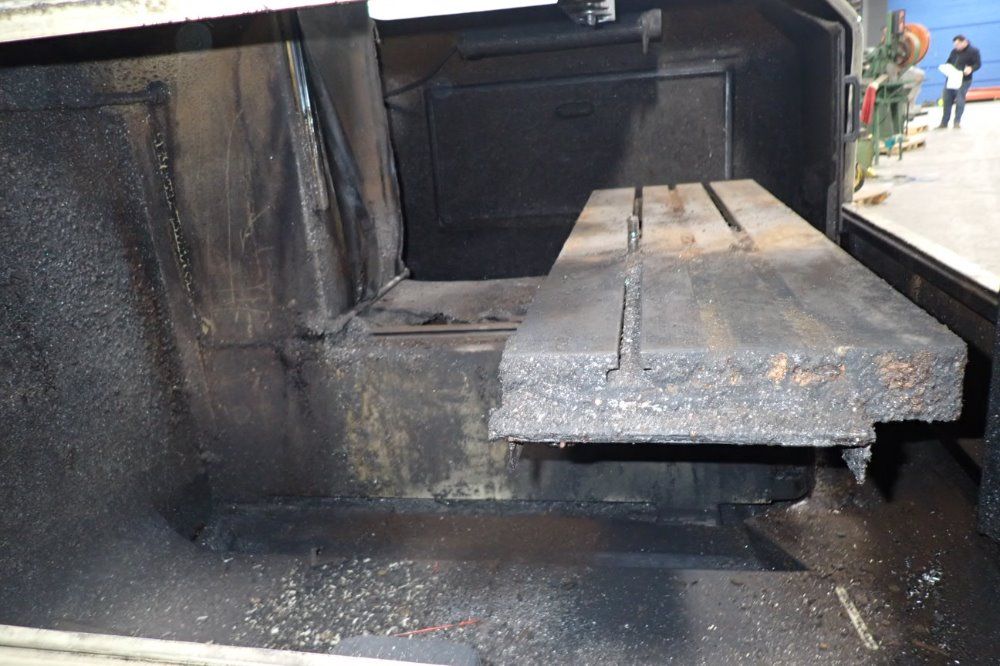 Milltronics/partner 12" X 40" Table Partner I/1e Cnc Vmc - Partner I/1e