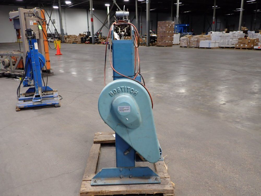 Bostitch 1" Engine Powered Box Stapler