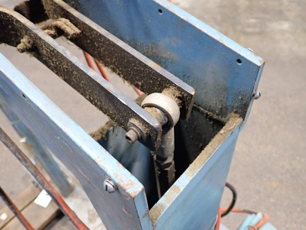 Bostitch 1" Engine Powered Box Stapler