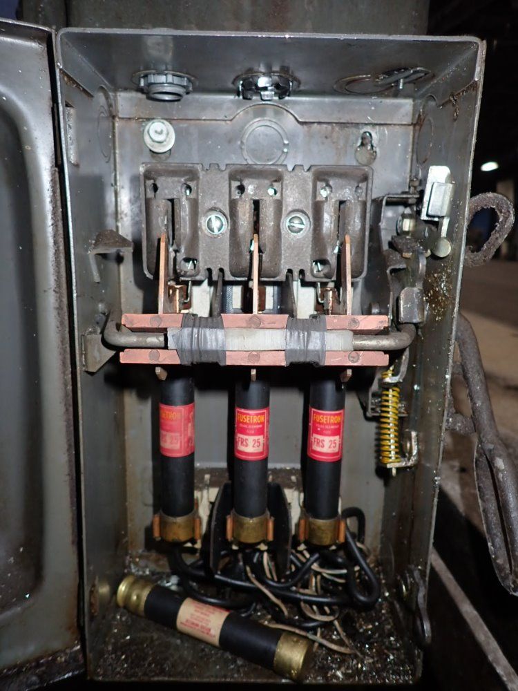 Leland-gifford 21" X 78" 6 Head Drill Press