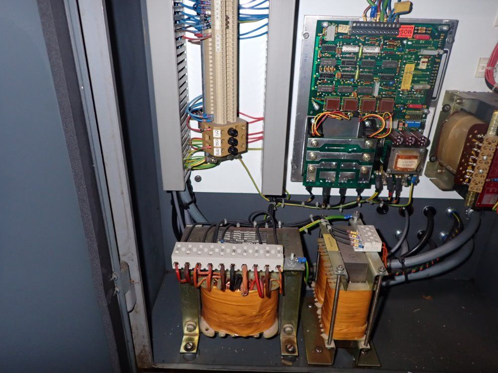 Bridgeport Cnc Vertical Mill