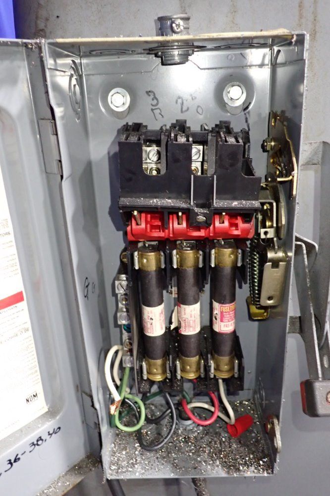 Bridgeport 42" X 9" Vertical Mill