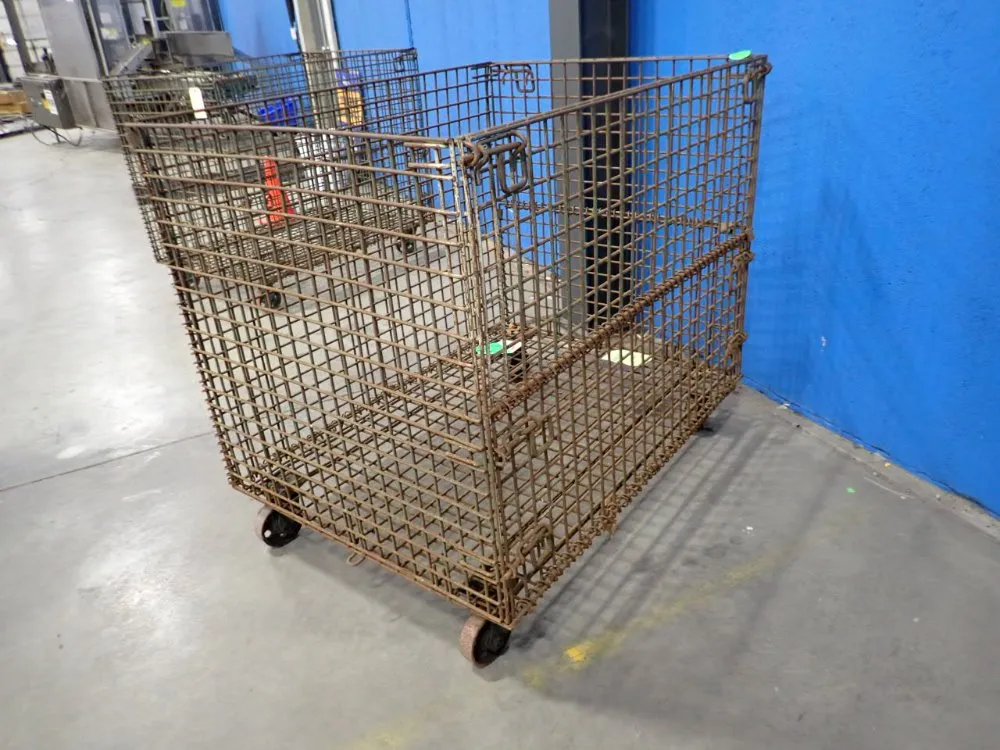 47x33x36 Rollable Wire Basket
