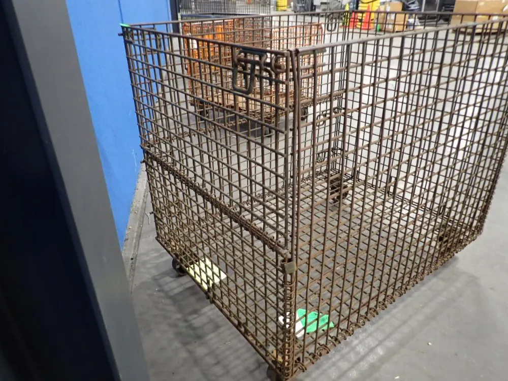 47x33x36 Rollable Wire Basket