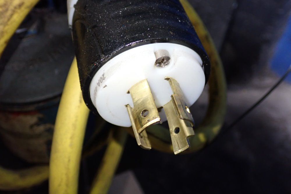 Oliver Of Adrian 600 Drill Sharpener - 600