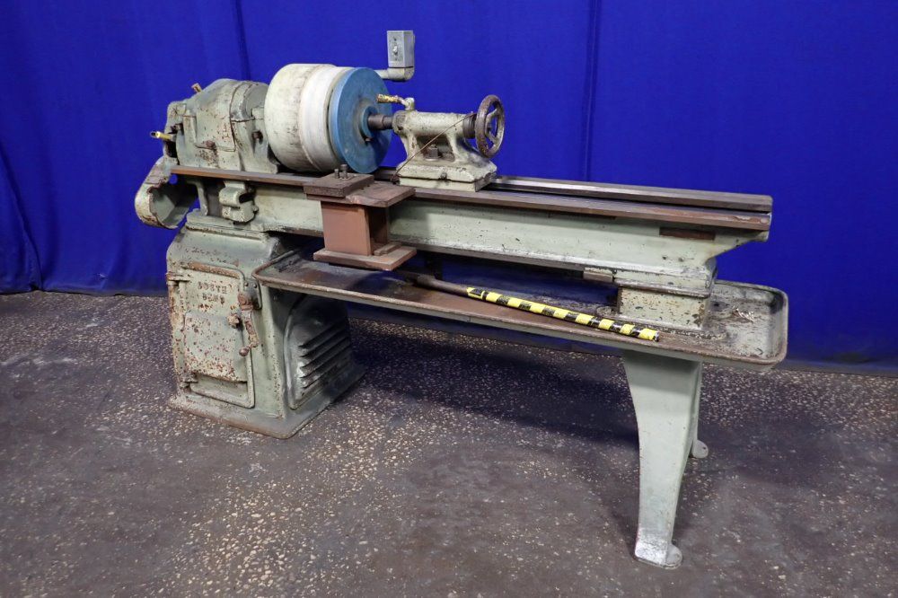 South Bend Approx. 14" X 35" Lathe