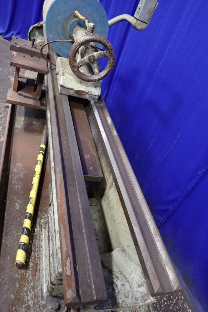 South Bend Approx. 14" X 35" Lathe
