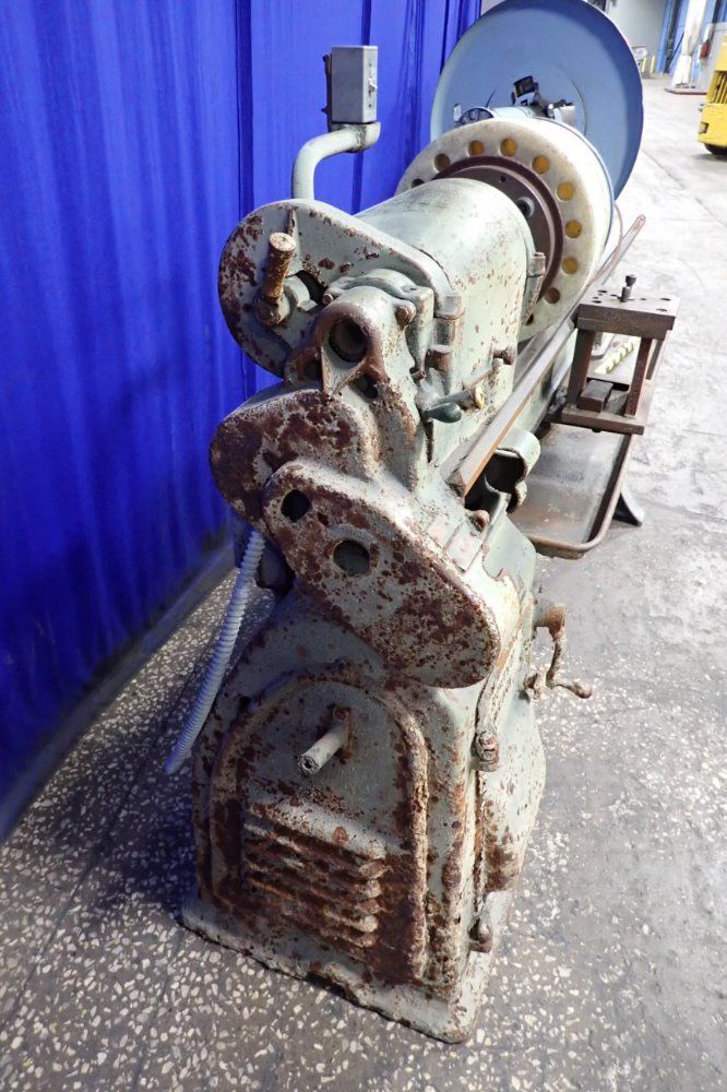 South Bend Approx. 14" X 35" Lathe