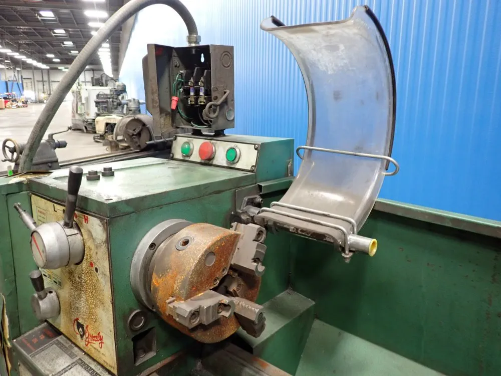 Grizzly 70-2000rpm, 13 1/2" Swing, 40" Centers Lathe - G4016