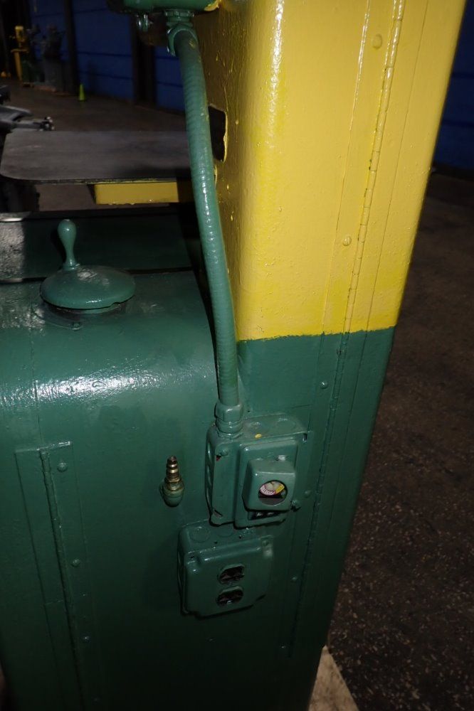 Doall 15.5" Vertical Band Saw - Bf